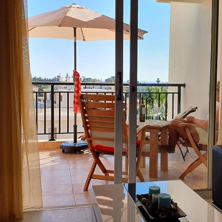 Petras Cozy Nest, 1-Bedroom Apt., Paphos-Universal Extérieur photo
